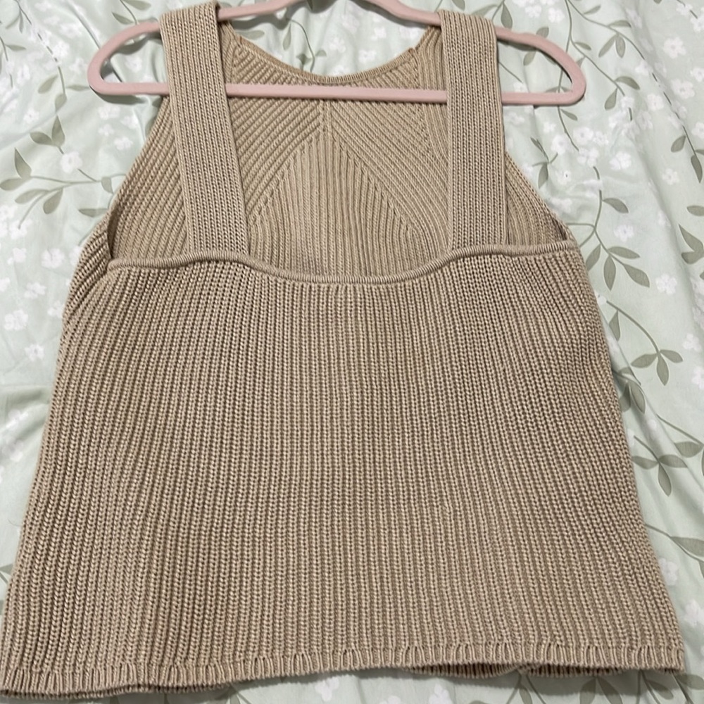 NWOT Express neural large sweater tank - Picture 8 of 9